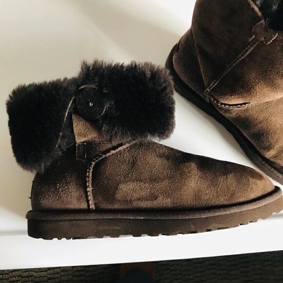 UGG Brown Bailey Button II 5803 Size US 7 EU 37.5 - Picture 9 of 11